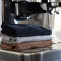 Het zwarte barista doekje gebruik je allround rondom en op je machine