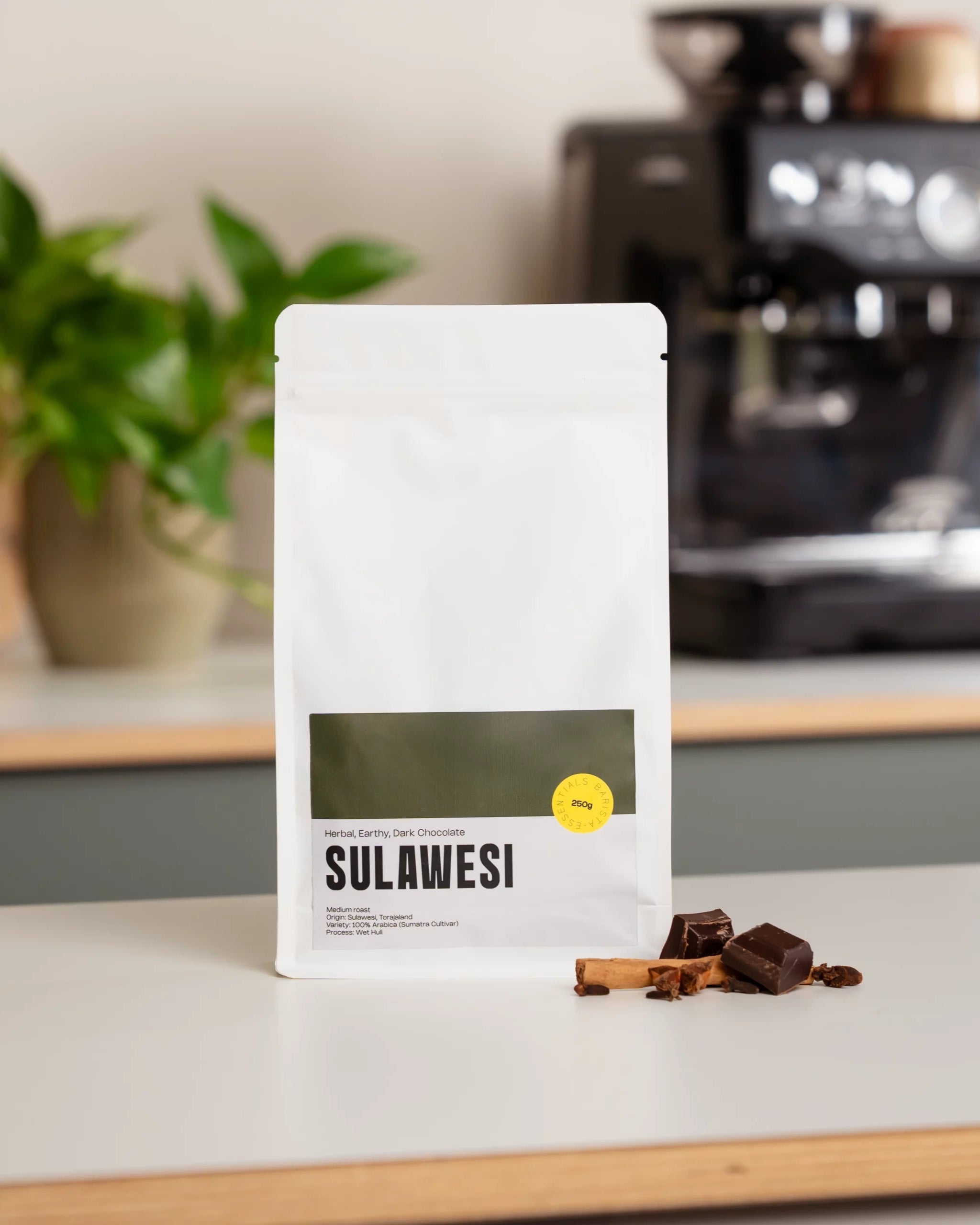 Speciality coffee beans from Indonesia with natural fermentation process